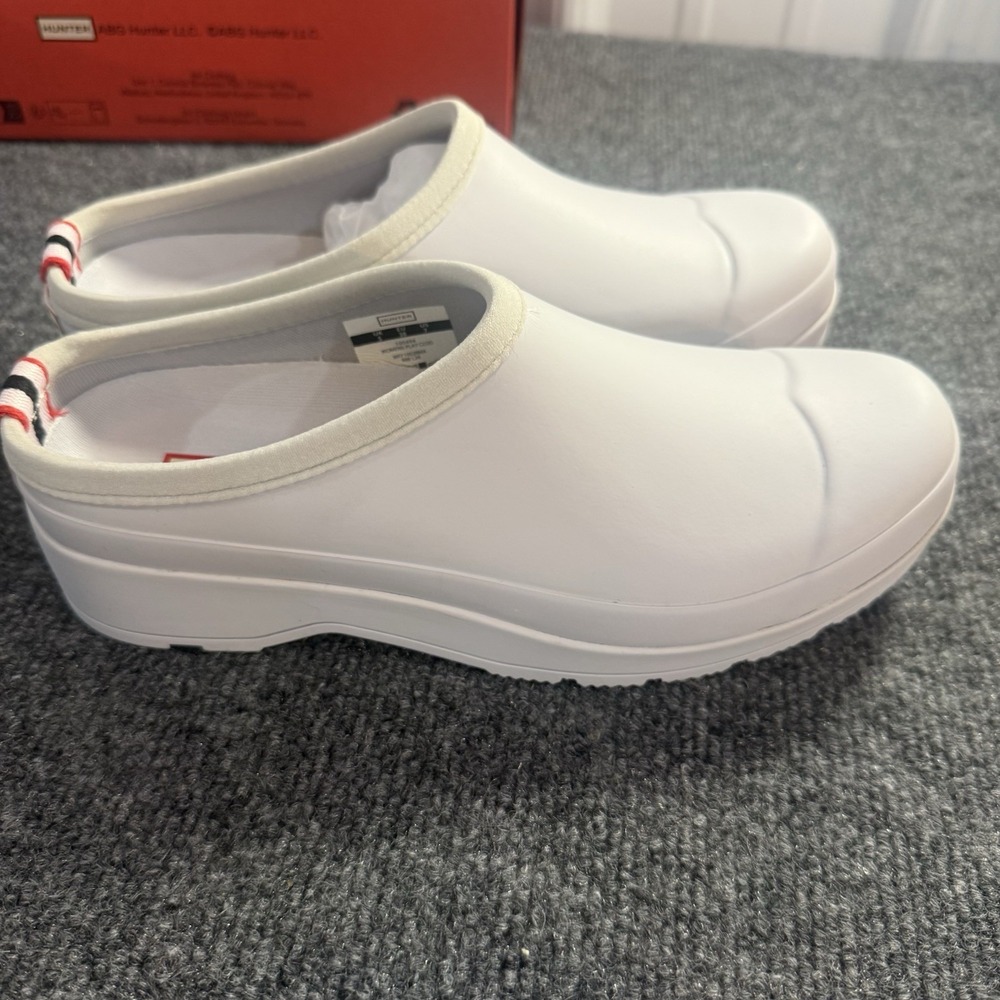 Hunter Original Play Clogs Women's US 7 White Rubber Rain Shoes Garden Slip On